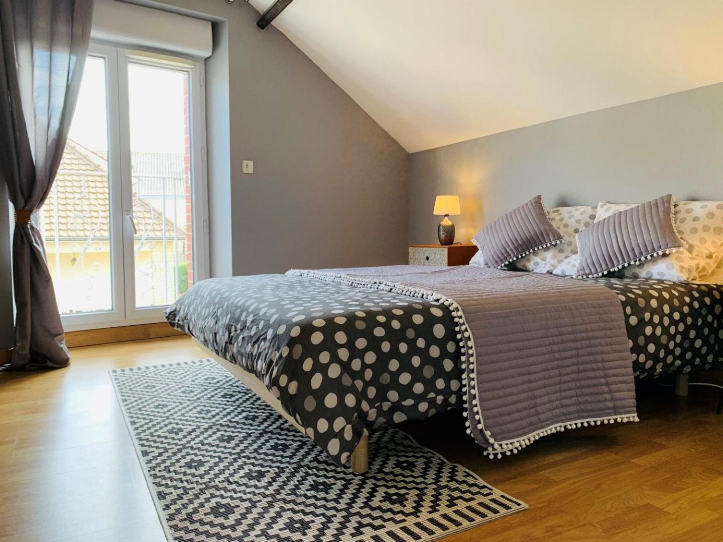 Appartement Au Style Scandinave - Pour Deux Personnes Proche De Chartres Luisant Dış mekan fotoğraf